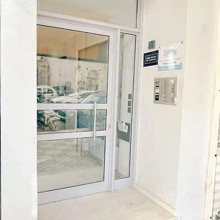 Elegant City-Center Apartment Patras Exterior photo